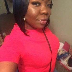 Meet your Posher, Shakendria